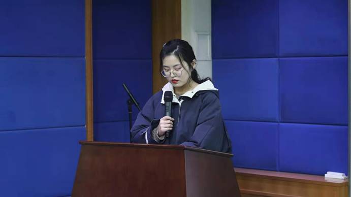 4913f1b7224377442719e4f7fd84d29